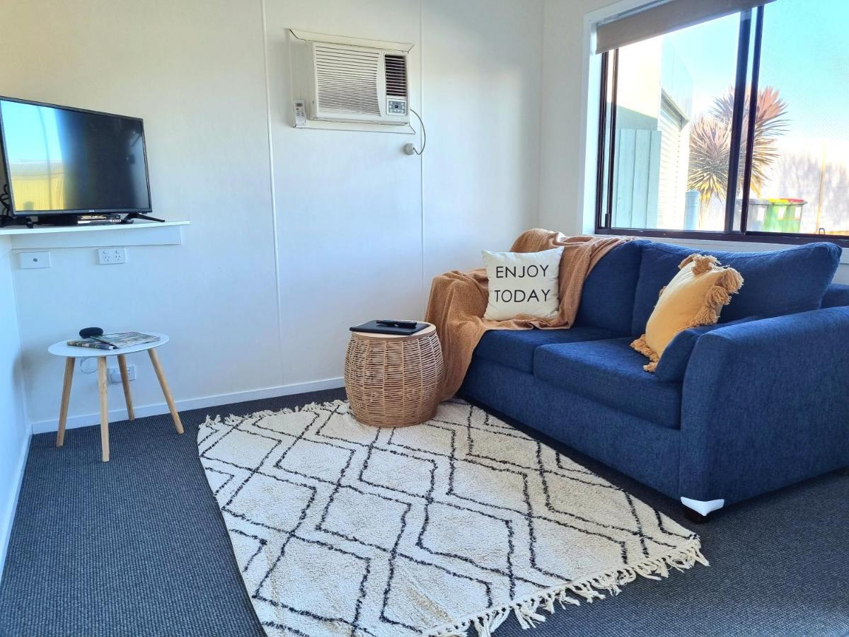 Beachcomber Holiday Units Lakes Entrance Exterior photo